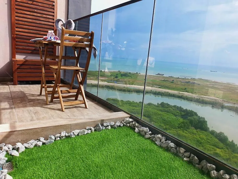 Apartment Sunsetfullyseaview#Netflix#Sofabed#Freecarprk#4Pax#Privatebathtub#Imperioresidence Malacca