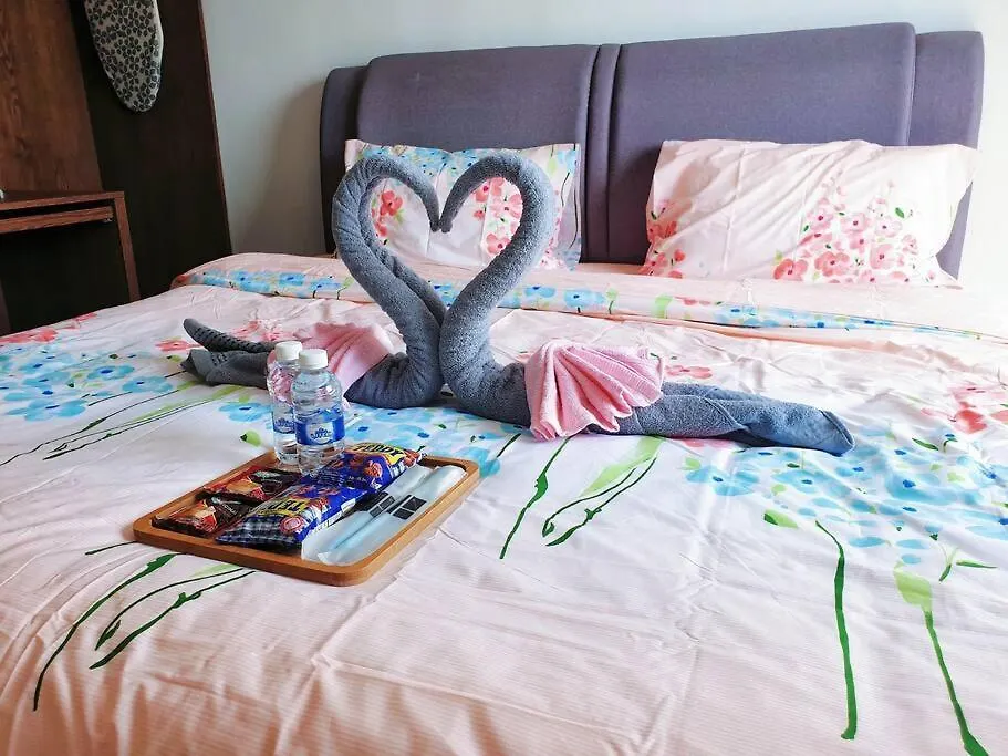 Sunsetfullyseaview#Netflix#Sofabed#Freecarprk#4Pax#Privatebathtub#Imperioresidence Malacca