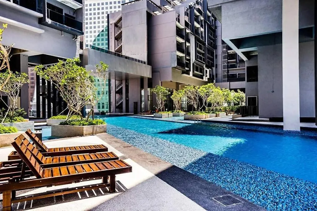 Sunsetfullyseaview#Netflix#Sofabed#Freecarprk#4Pax#Privatebathtub#Imperioresidence Malacca